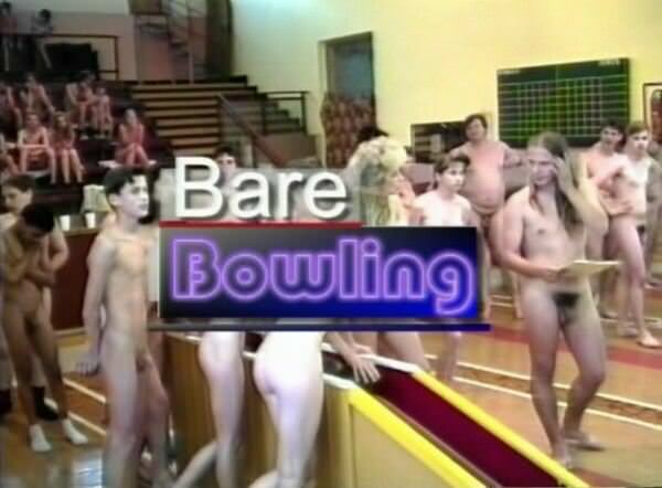 Family nudism of video - naked bowling