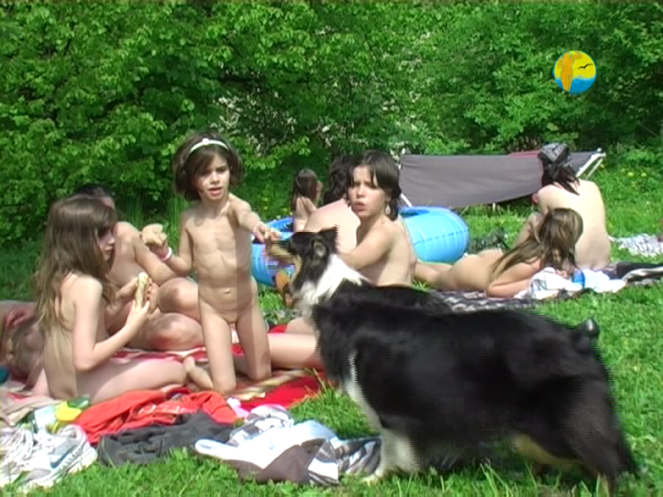 Small Trampoline - family naturism video