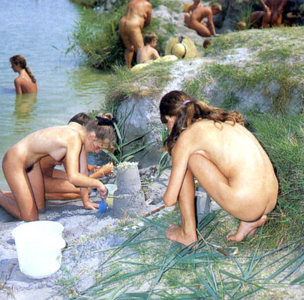 Retro nudism 70 - 80