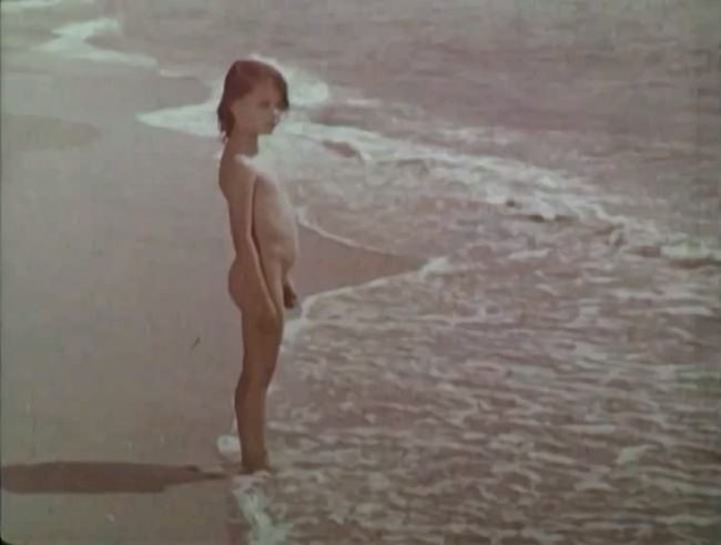 Vintage family nudism - Part of the sea